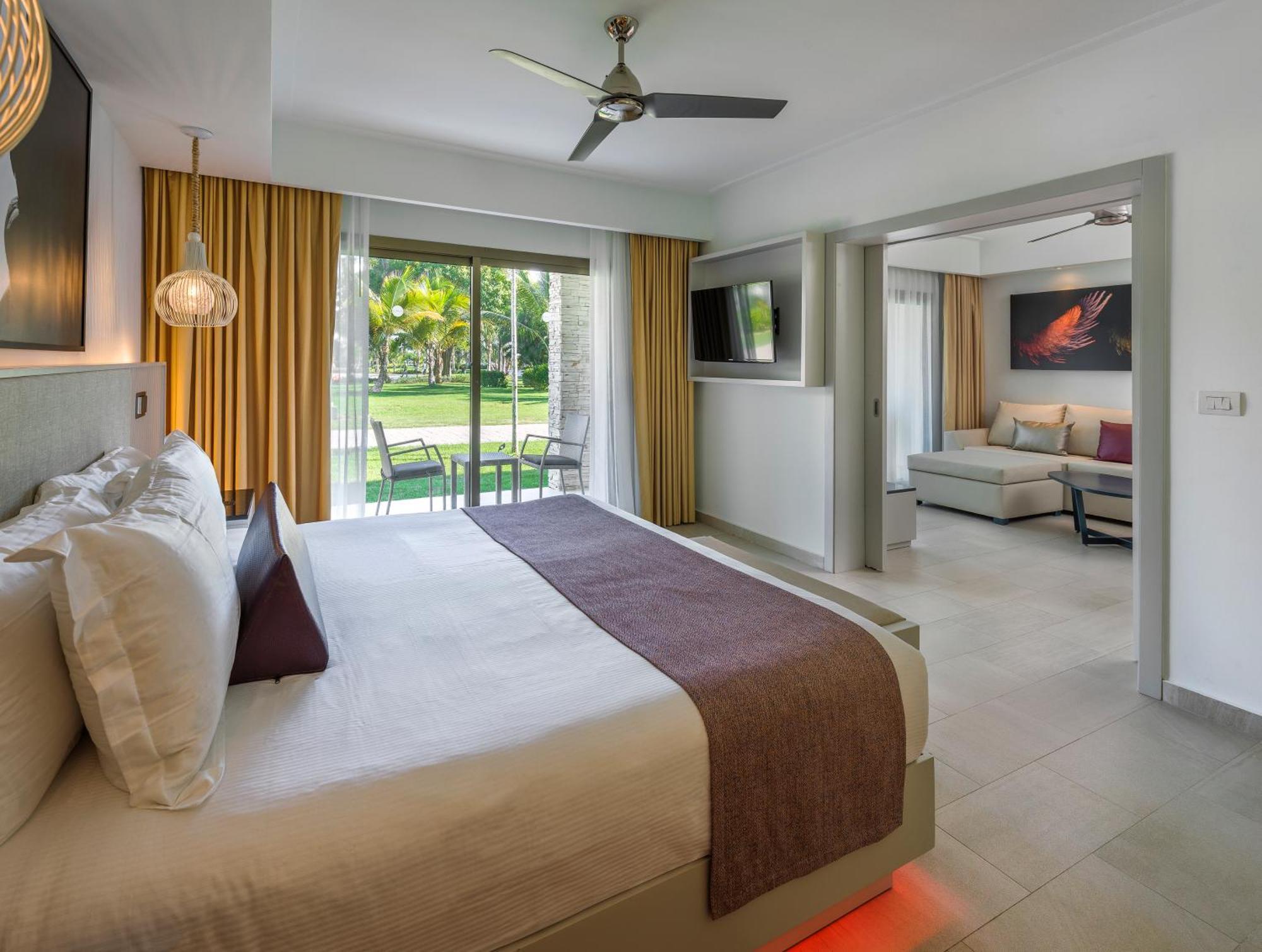 Luxury Presidential one bedroom suite Diamond Club,1287852925:JPEG